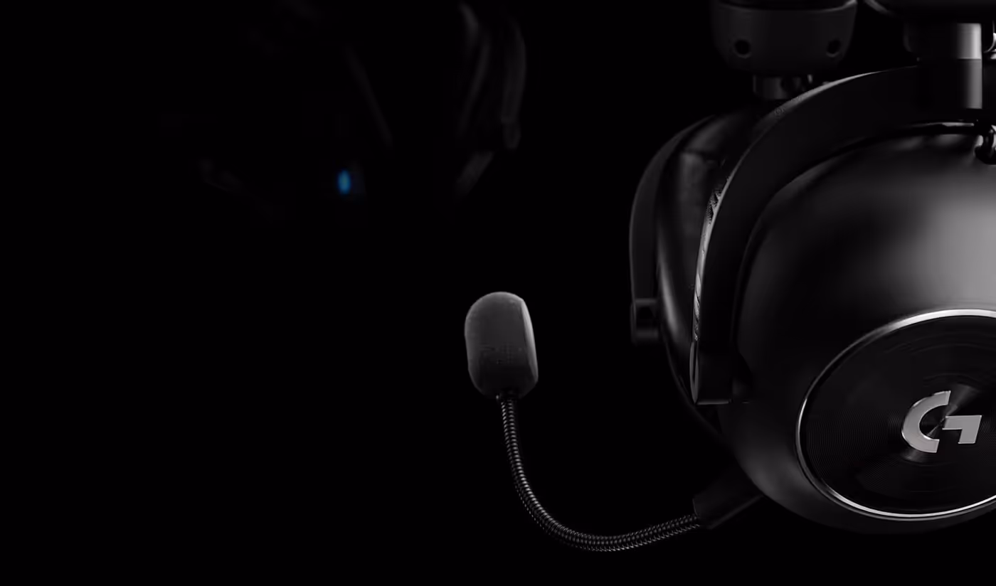 Detachable cardioid microphone with Blue VO!CE technology