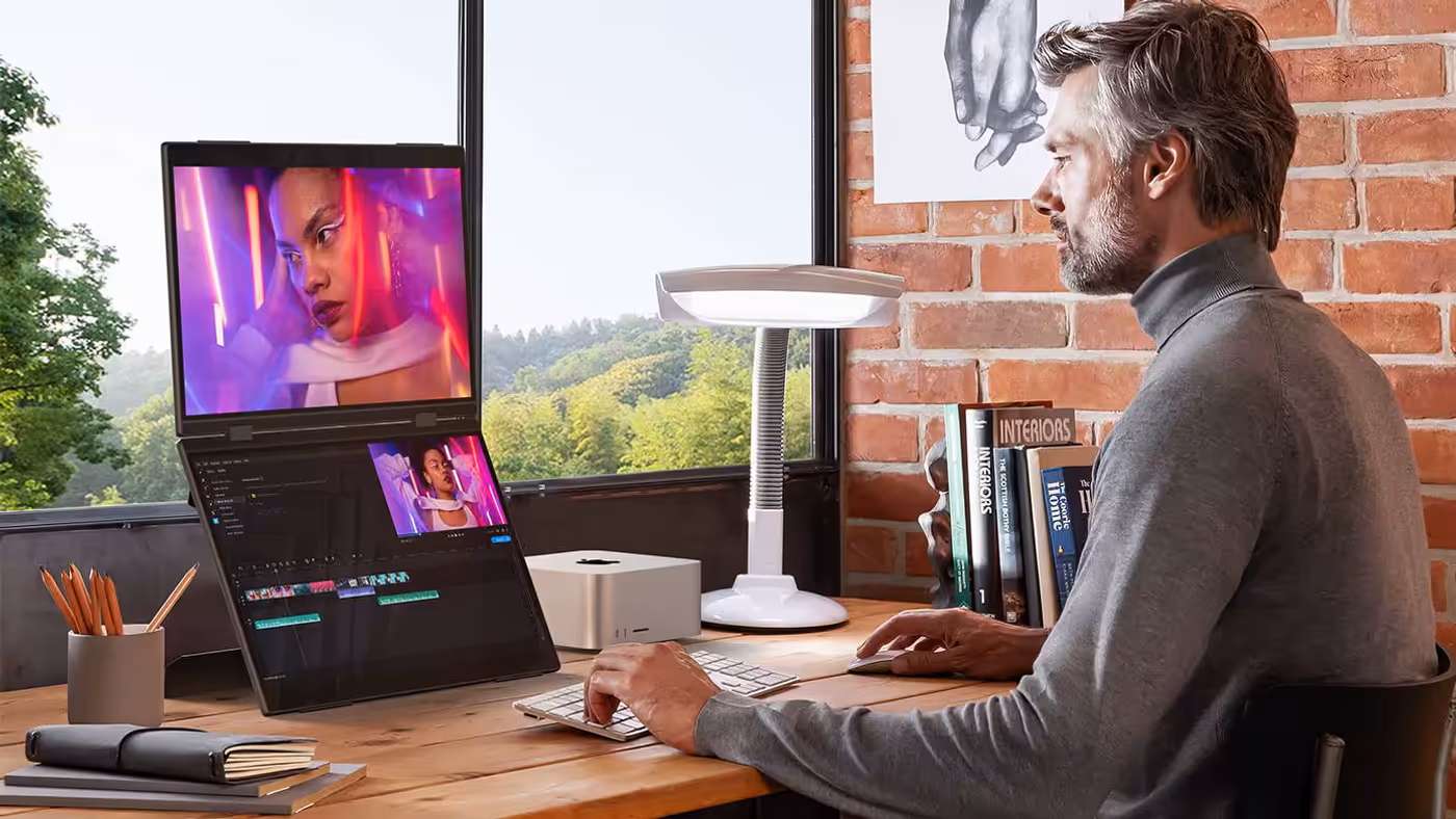 Delta Pro Touch monitor providing an expanded workspace for creative professionals
