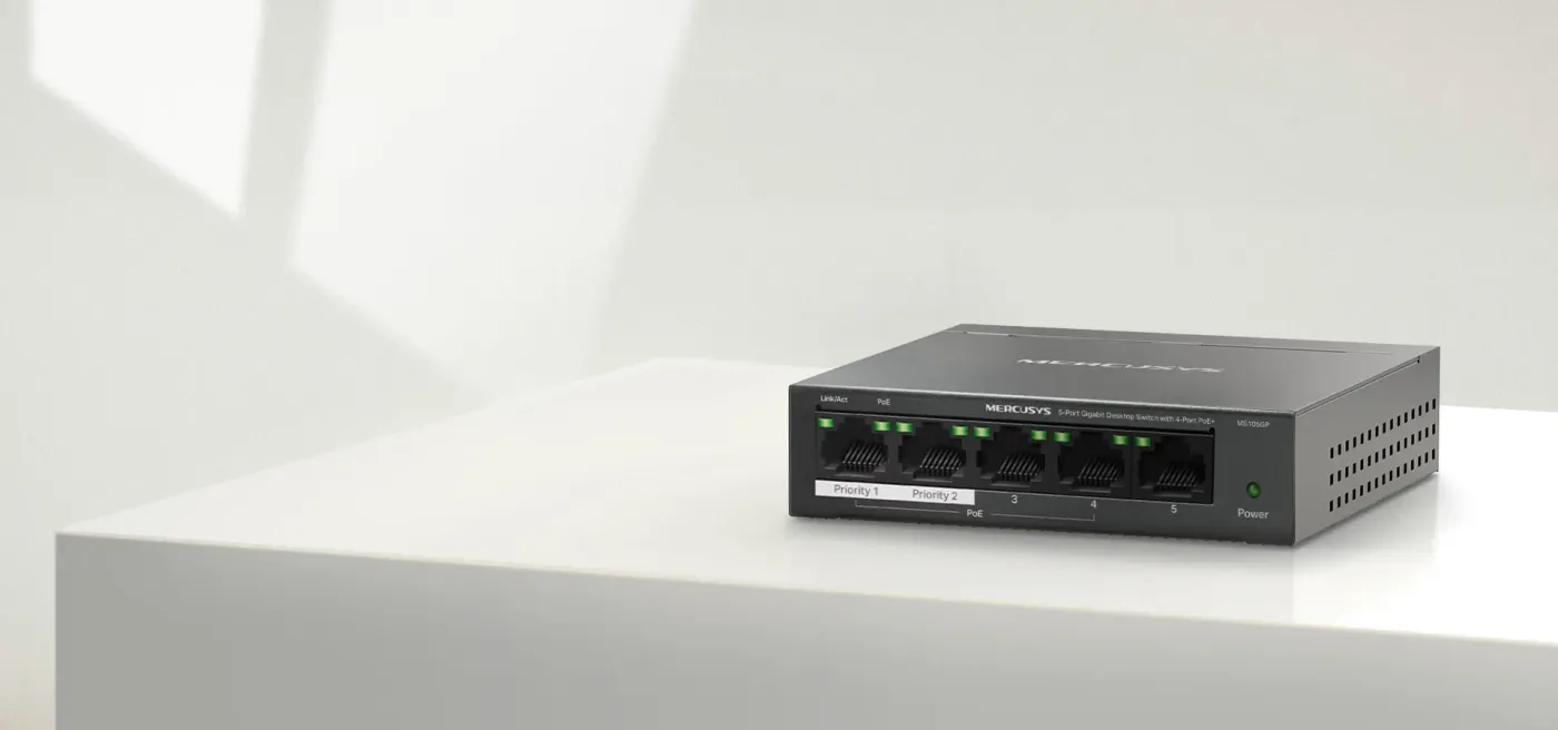 MS105GP 5-port gigabit desktop switch with PoE+ capabilities