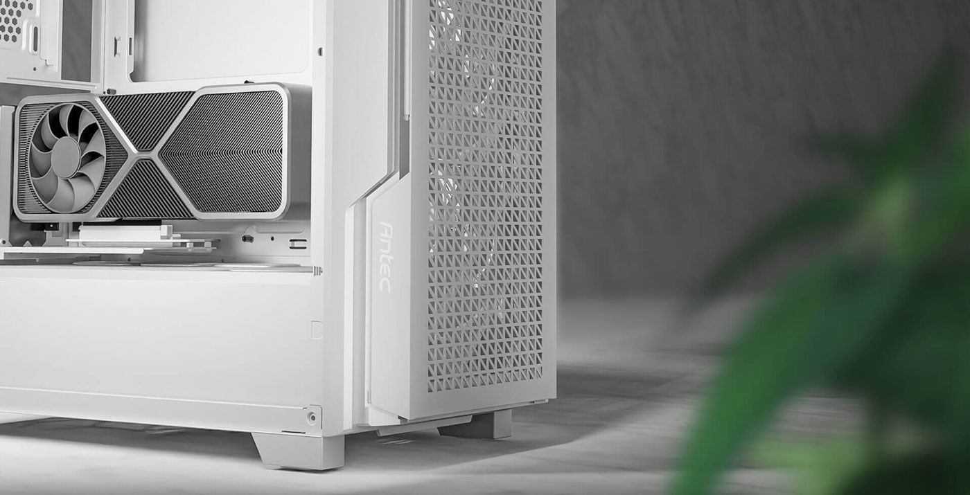 Rear view of the Antec P20C case showing slots for vertical GPU mounting