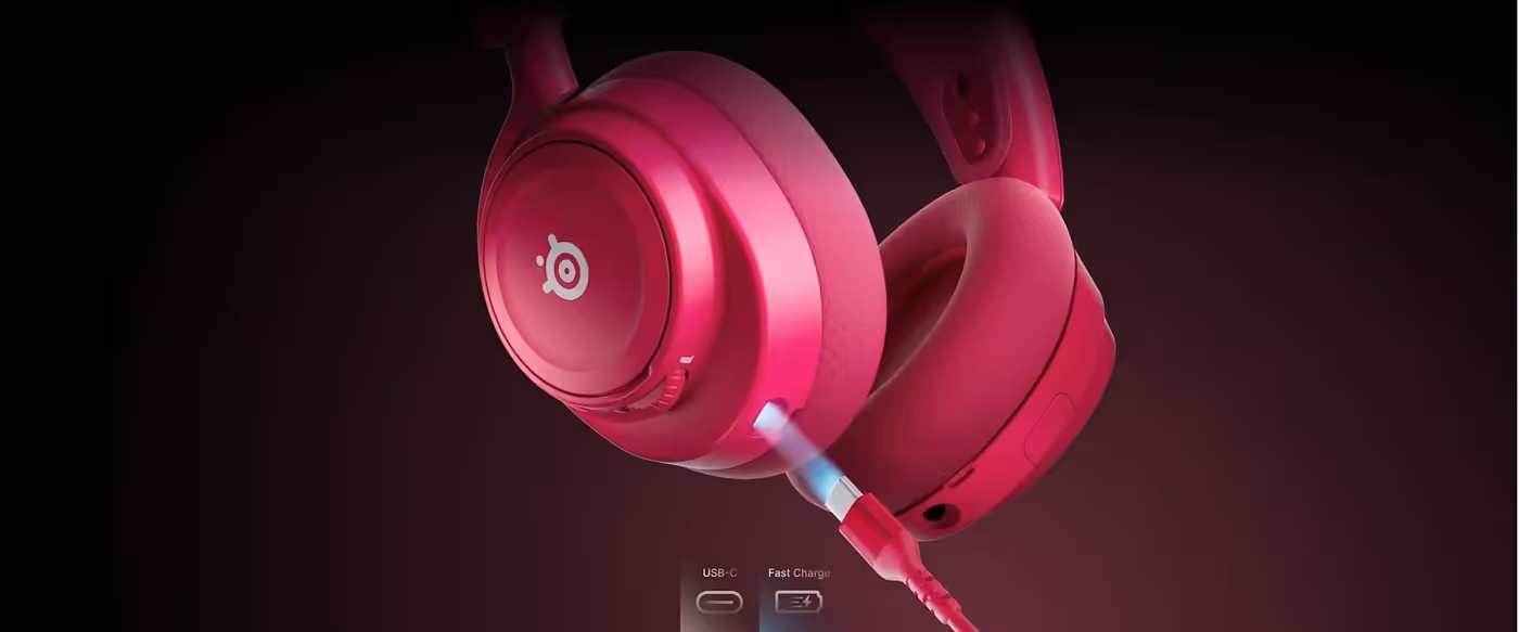 Headset featured on a dark background highlighting the 50-hour battery life and fast charge