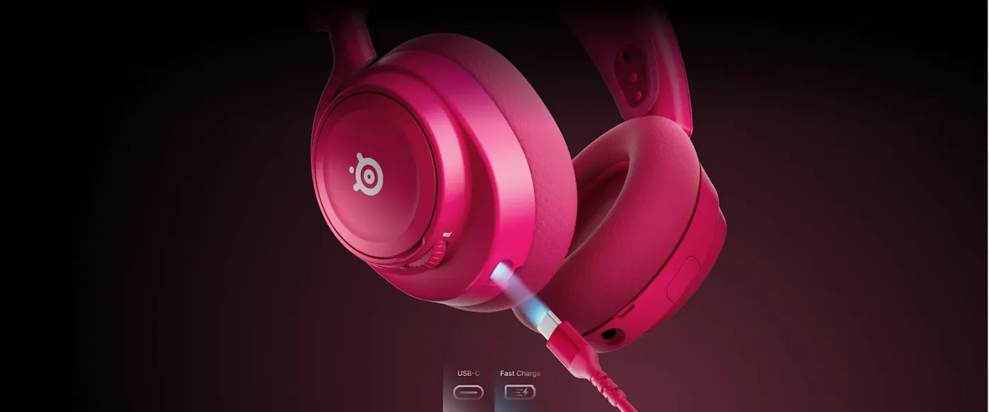 Headset featured on a dark background highlighting the 50-hour battery life and fast charge