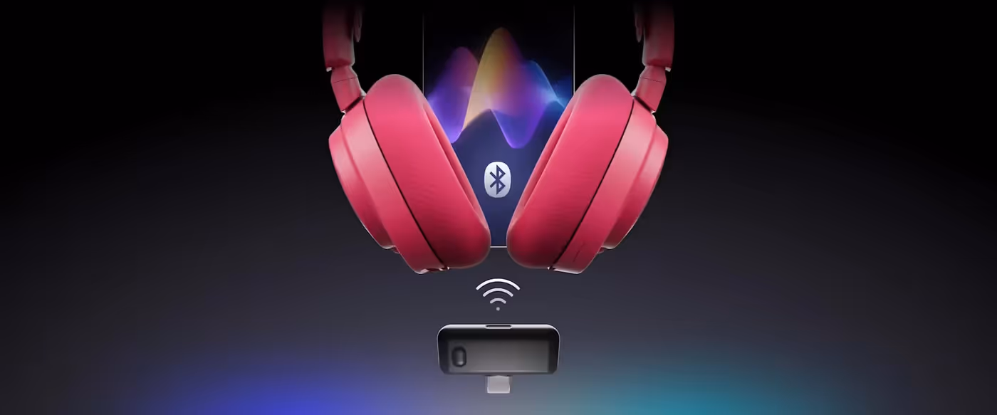 Arctis Nova 7 Gen 2 headset demonstrating dual 2.4GHz wireless and Bluetooth connectivity