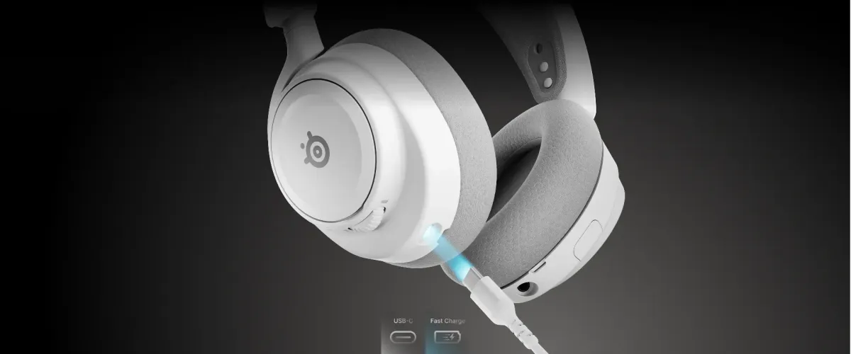 Headset featured on a dark background highlighting the 50-hour battery life and fast charge
