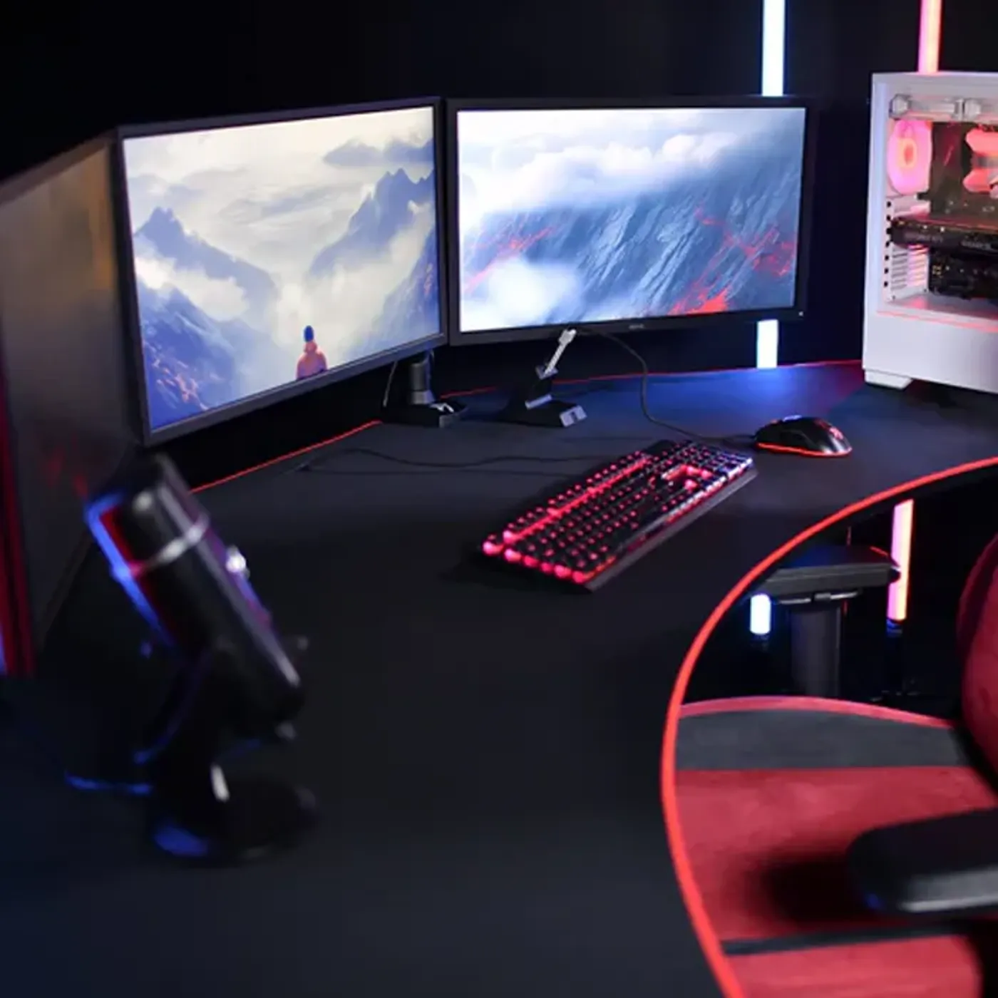 Space-saving ergonomic gaming corner desk