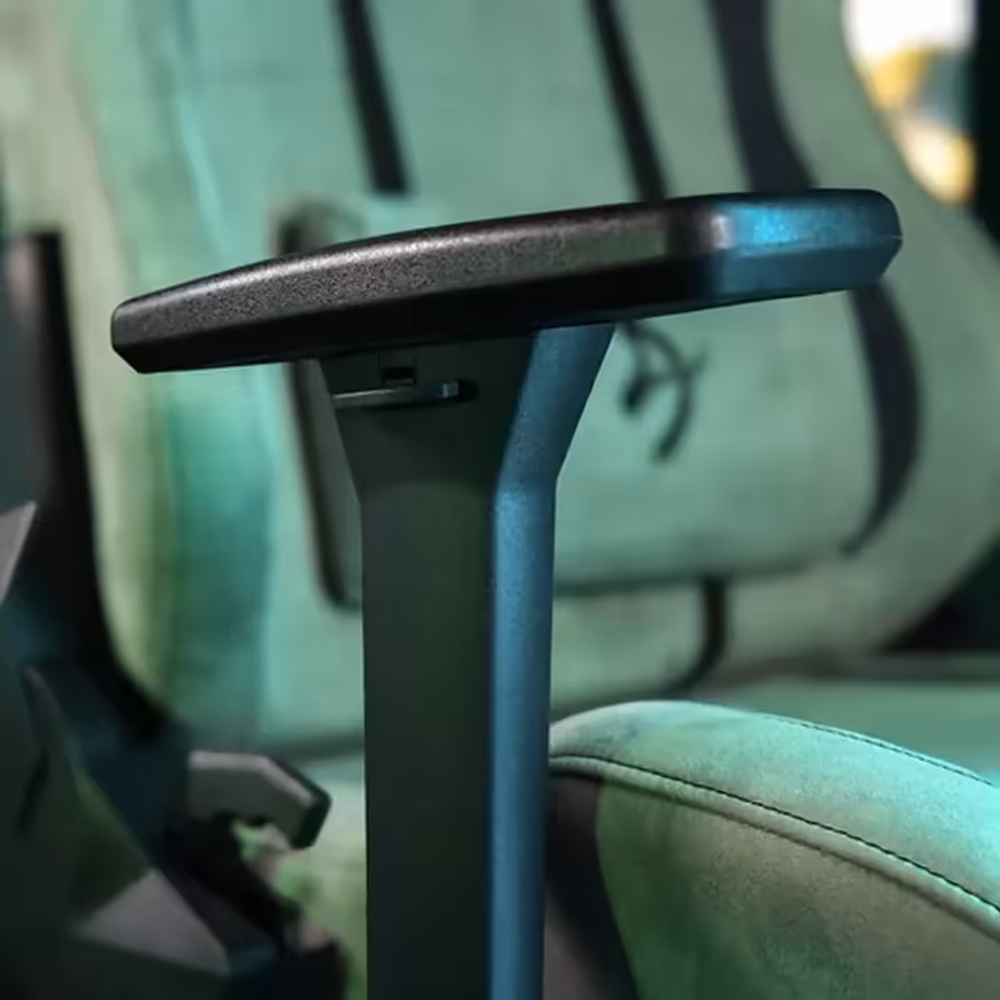 Close-up of 3D adjustable armrests on the Torretta Supersoft Gaming Chair