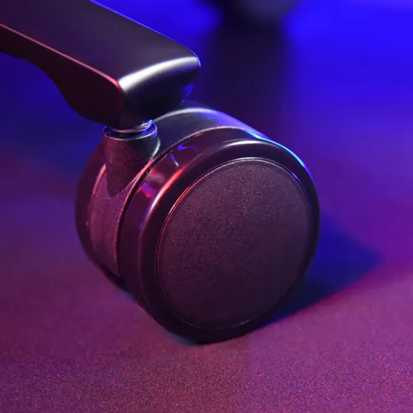 XL caster wheels smooth movement on floors