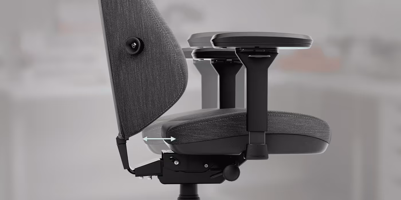 Illustration of the adjustable seat depth feature on the noblechairs AURA TX