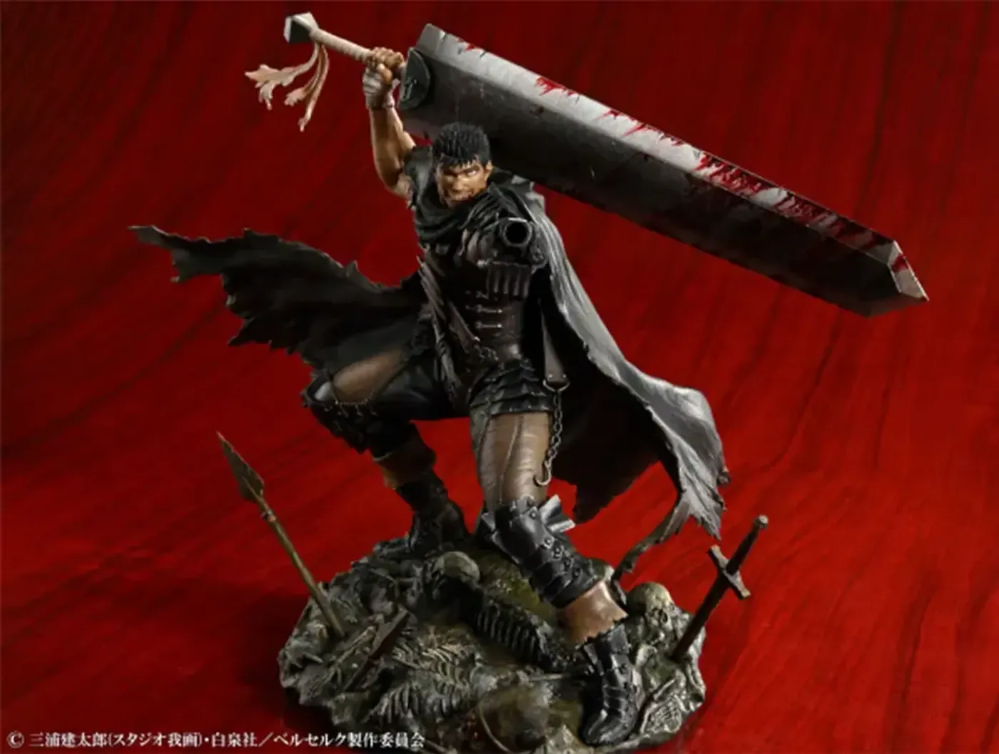 The optional accessory parts supplied with the Berserk Guts figure