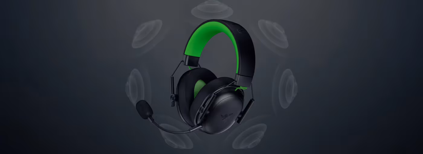 Wireless gaming headset featuring 7.1 surround sound audio technology