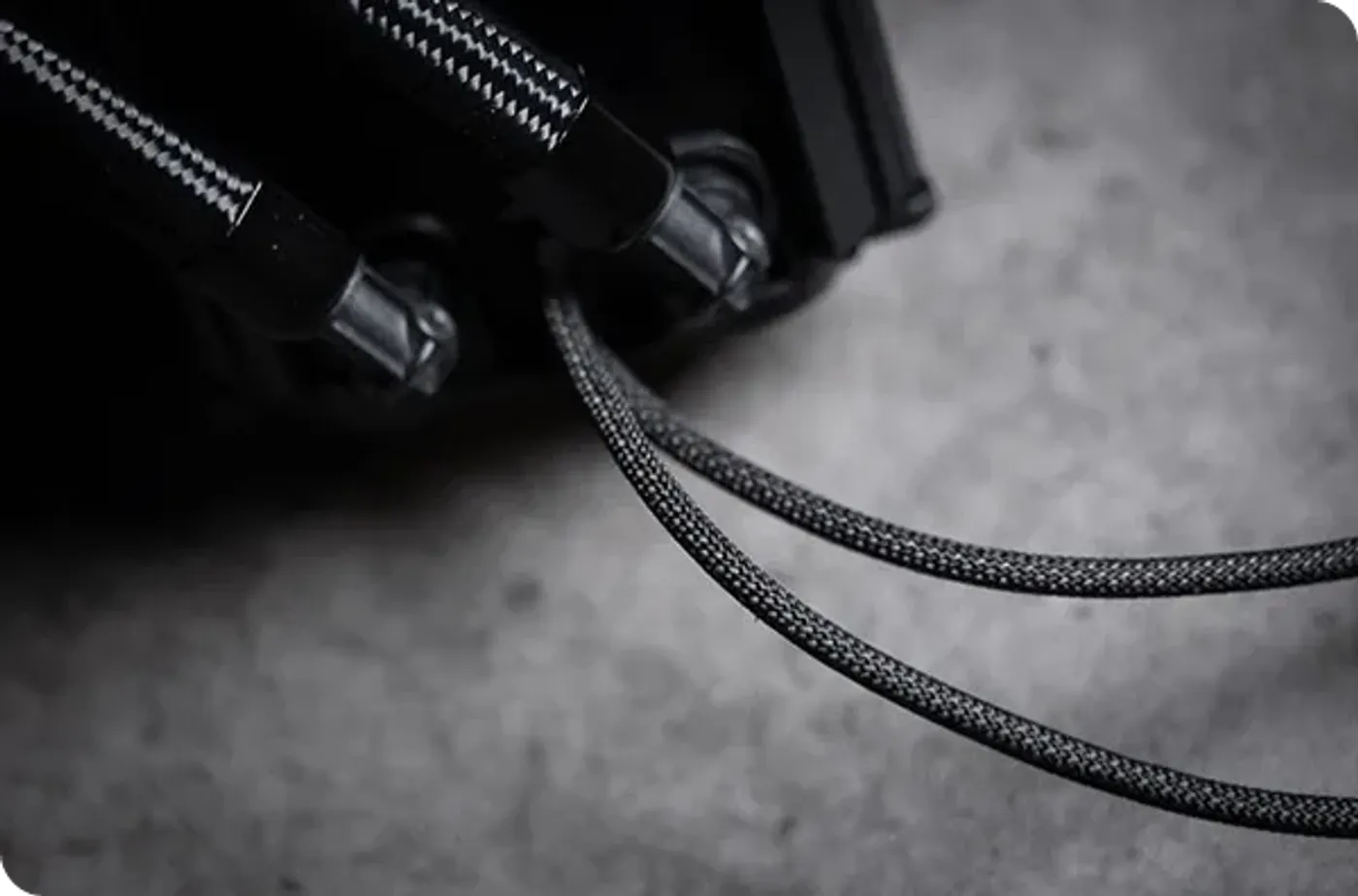 TUF Gaming LC III 360 ARGB braided cable
