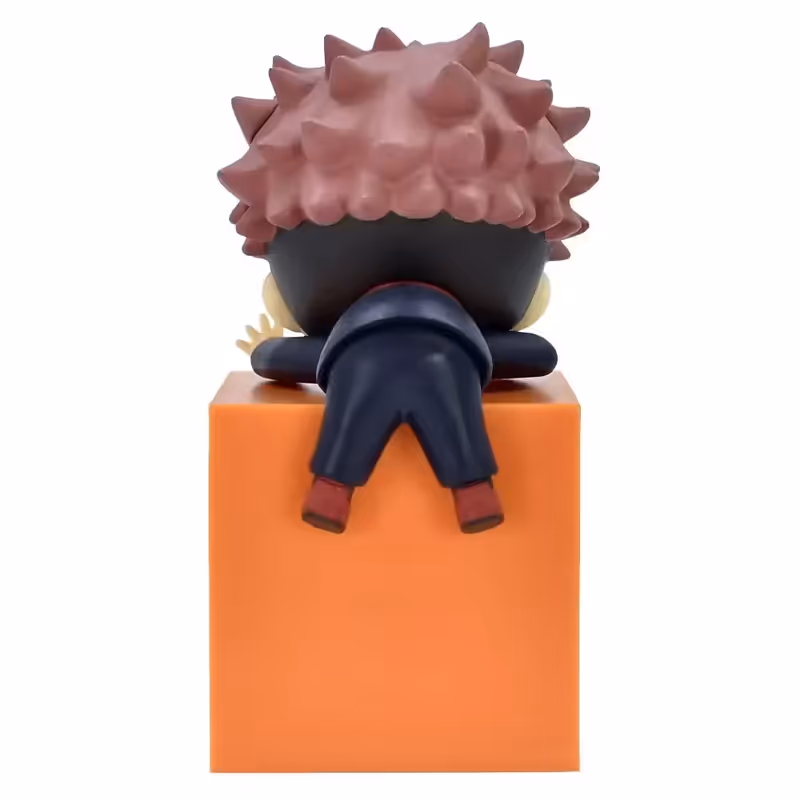 Chibi-style Jujutsu Kaisen figures of Yuji and Nobara