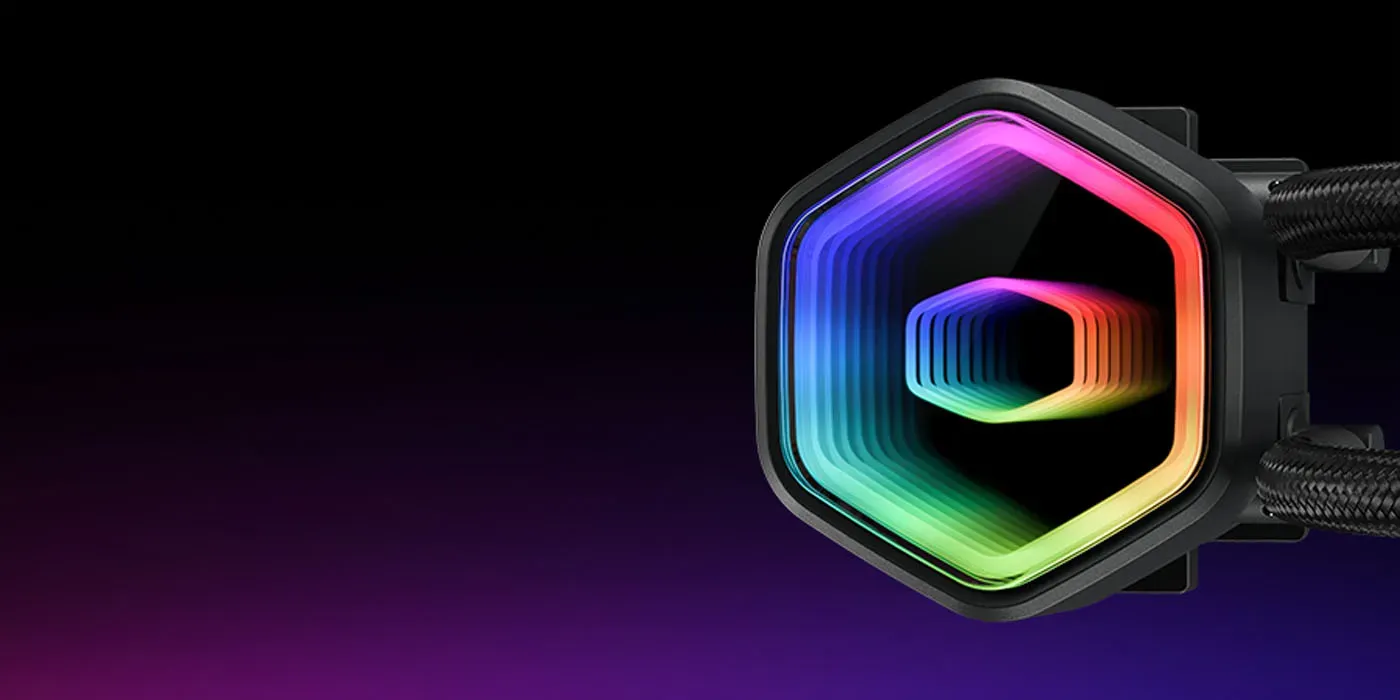 Detailed view of the illuminated infinity mirror pump cover on the MasterLiquid Core II