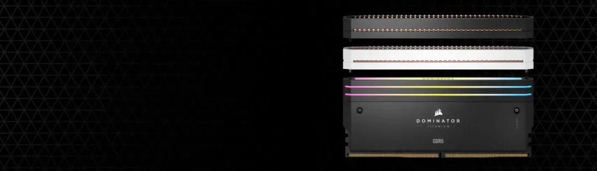 Customized CORSAIR Dominator Titanium RGB DDR5 Memory Module - Desktop View