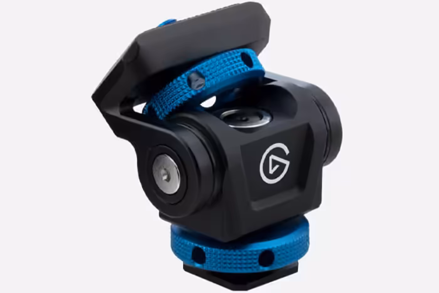Damping screw and locking knob on the Elgato Cold Shoe being adjusted
