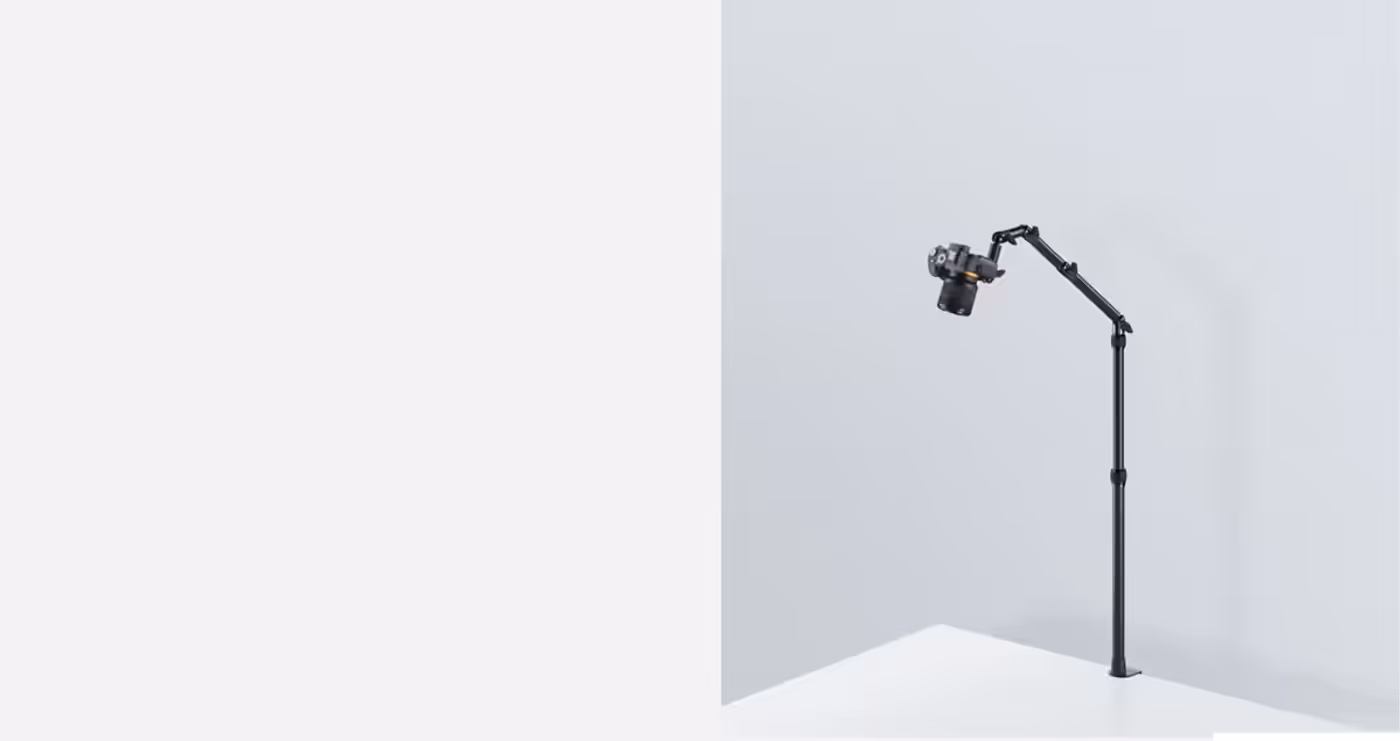 Corsair Elgato Multi Mount Flex Arm S shown in several customisable mounting configurations
