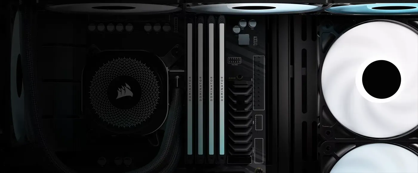 Corsair FRAME 4500X mid tower showing cable-free clean build