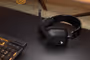 corsair-hs80-max-wireless-gaming-headset-2400px-cs04.avif