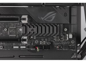 Corsair MP600 PRO XT 1TB NVMe SSD - Lightning Fast Storage Upgrade - image 9