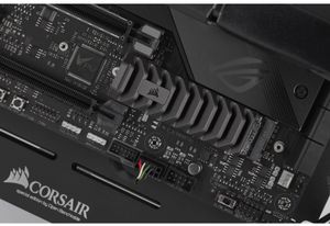 Corsair MP600 PRO XT 1TB NVMe SSD - Lightning Fast Storage Upgrade - image 7