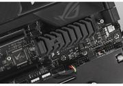 Corsair MP600 PRO XT 1TB NVMe SSD - Lightning Fast Storage Upgrade - image 8