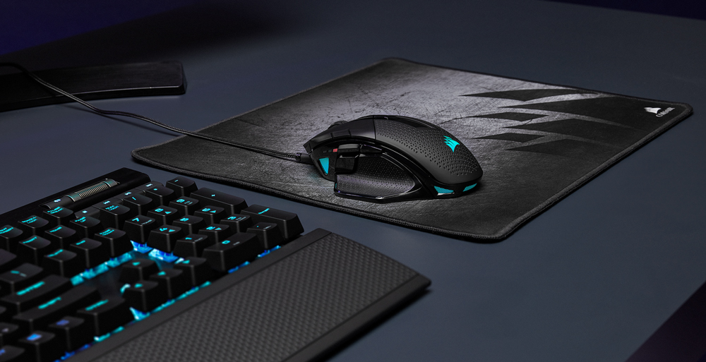 corsair-nightsword-rgb-gaming-mouse-black-1000px-v1-0002.jpg