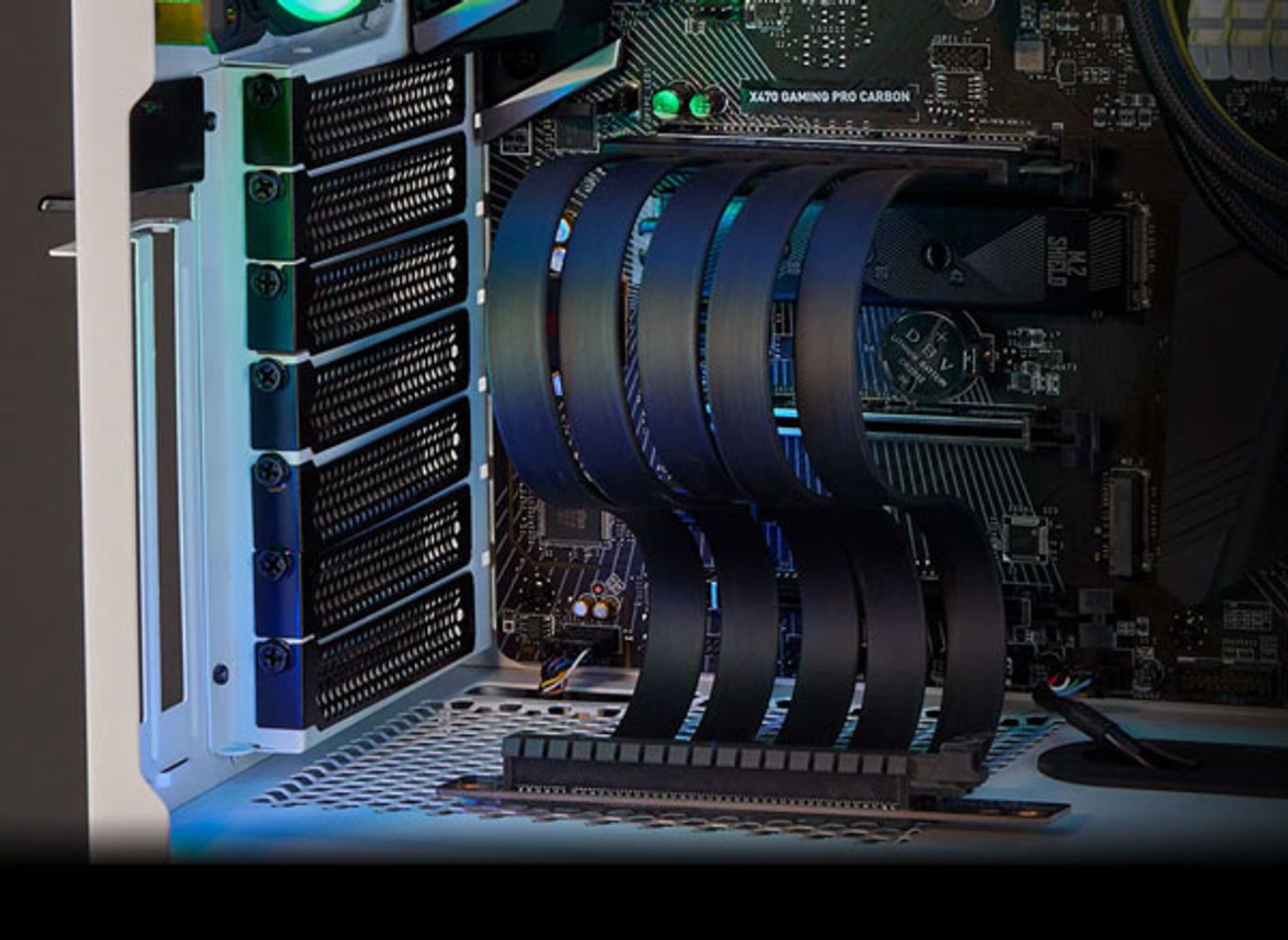 Angled 90 degree female PCIe connector on the CORSAIR extension cable