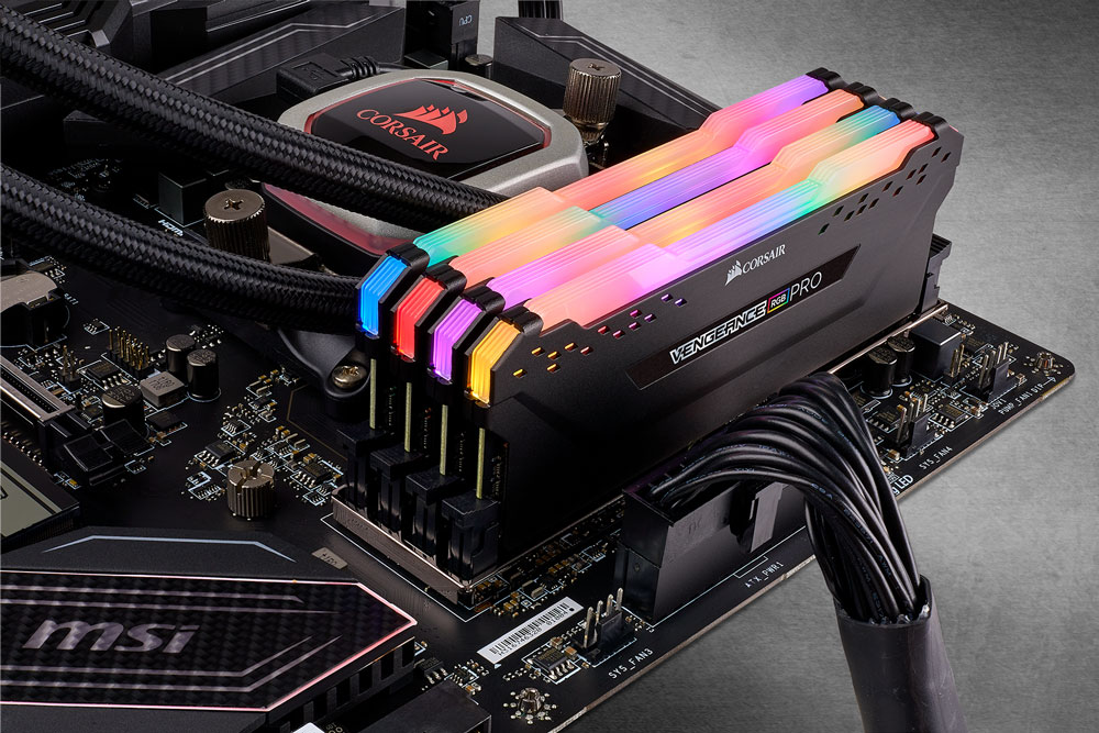 corsair-vengence-rgb-pro-32gb-2666mhz-ddr4-black-ram-1000px-v2-0006.jpg