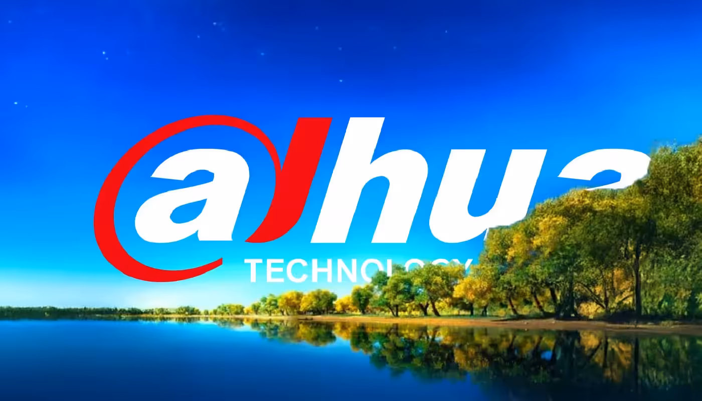 Dahua 27-inch gaming monitor showing 180Hz refresh rate and 1ms response time performance