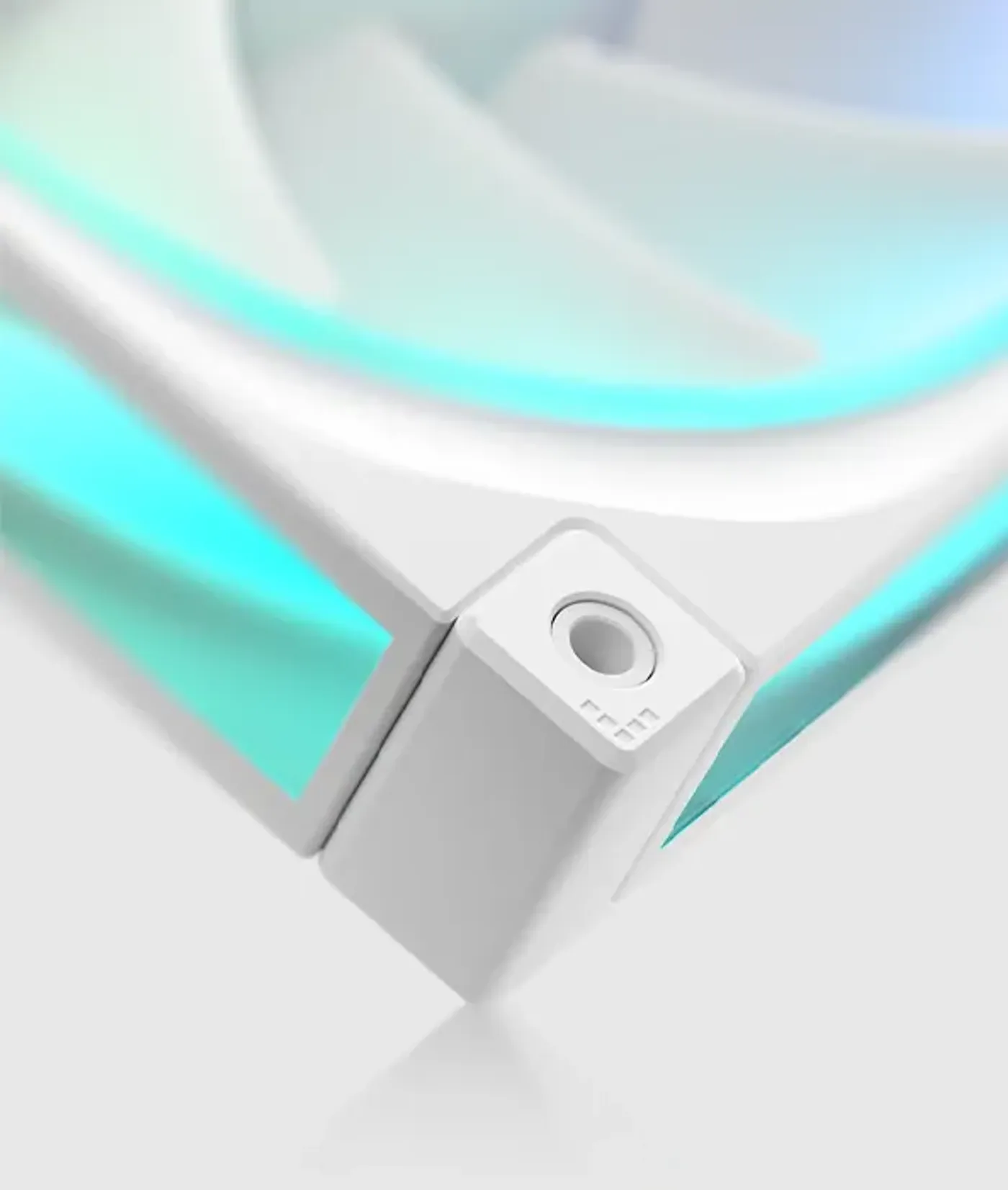 DeepCool FL12 WH fan featuring rubber dampening pads for reduced vibration