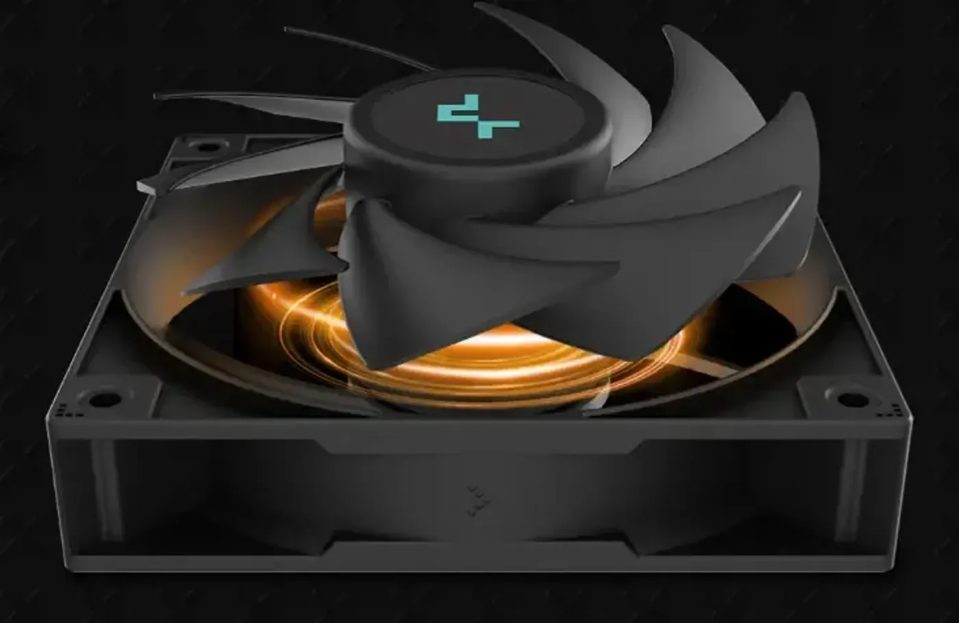 DeepCool highly efficient PWM fans installed on the radiator