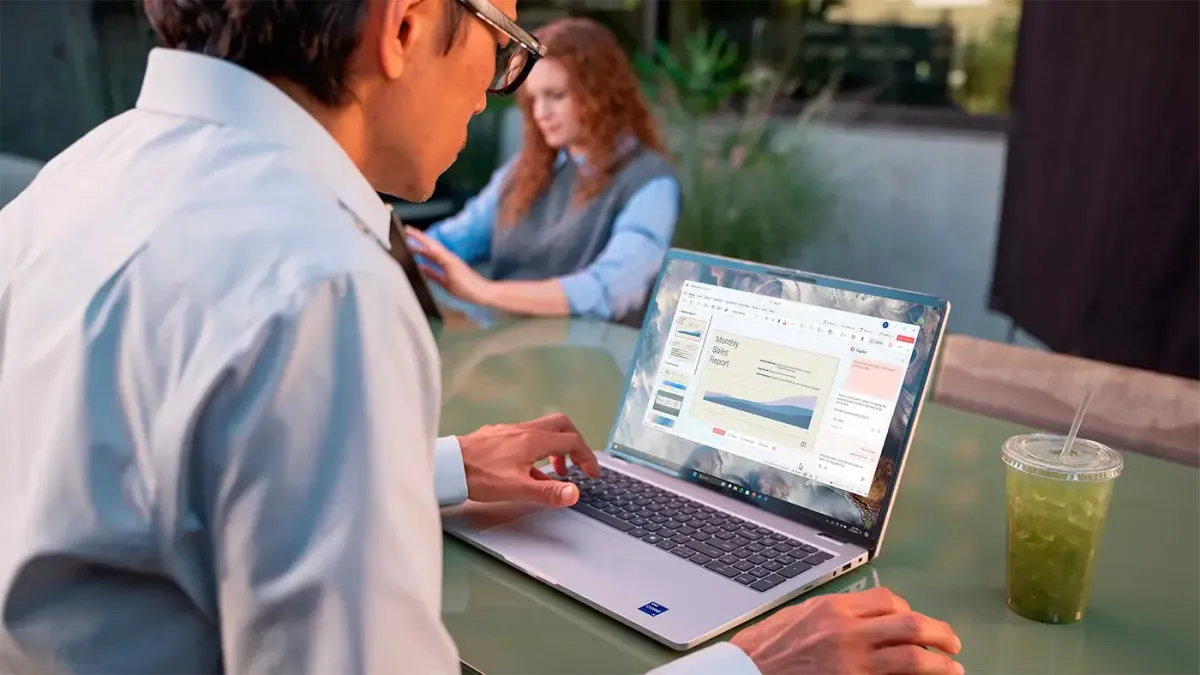 Dell Pro 16 Plus business laptop featuring a sleek, scalable design