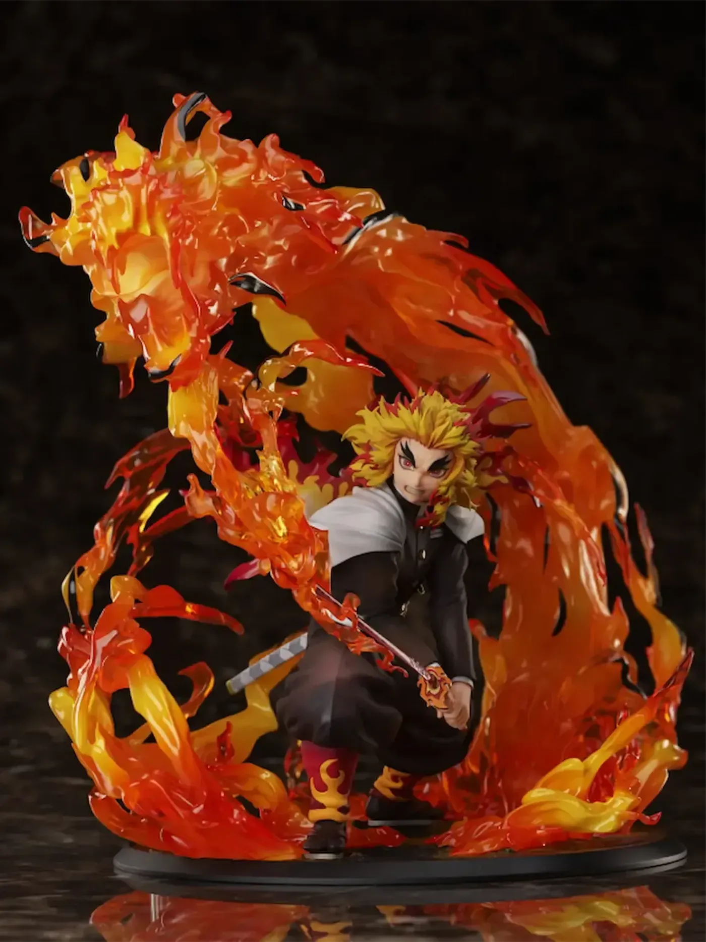 Clear flame effect parts on the Kyojuro Rengoku scale figure