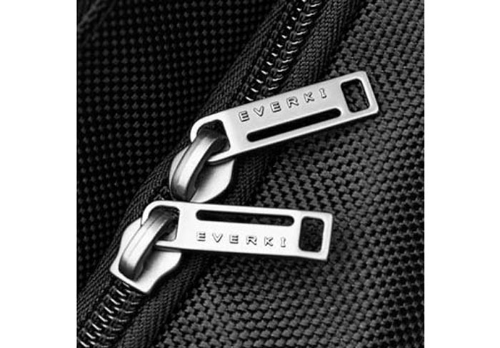 Robust Zippers of EVERKI Business 120 Backpack