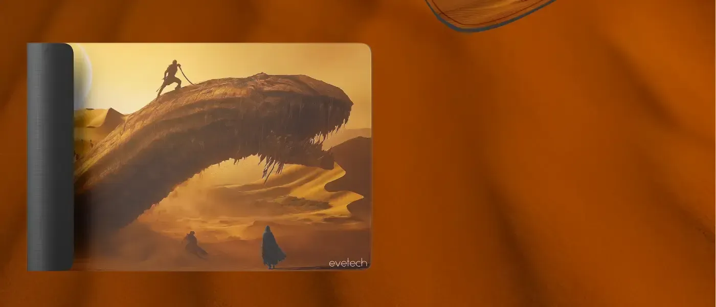 Stitched edge and thick rubber base on the Evetech Nomad mousepad