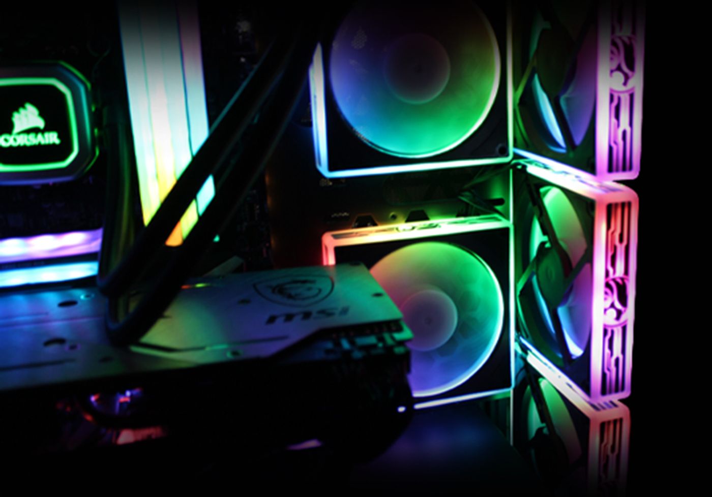 Tempered glass side and front panels on the Evetech TRIO Elite case