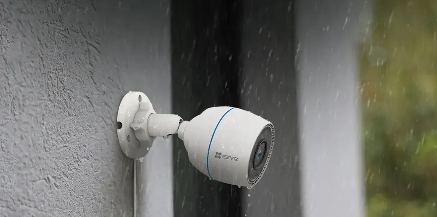 EZVIZ C3TN weatherproof outdoor camera exposed to rain