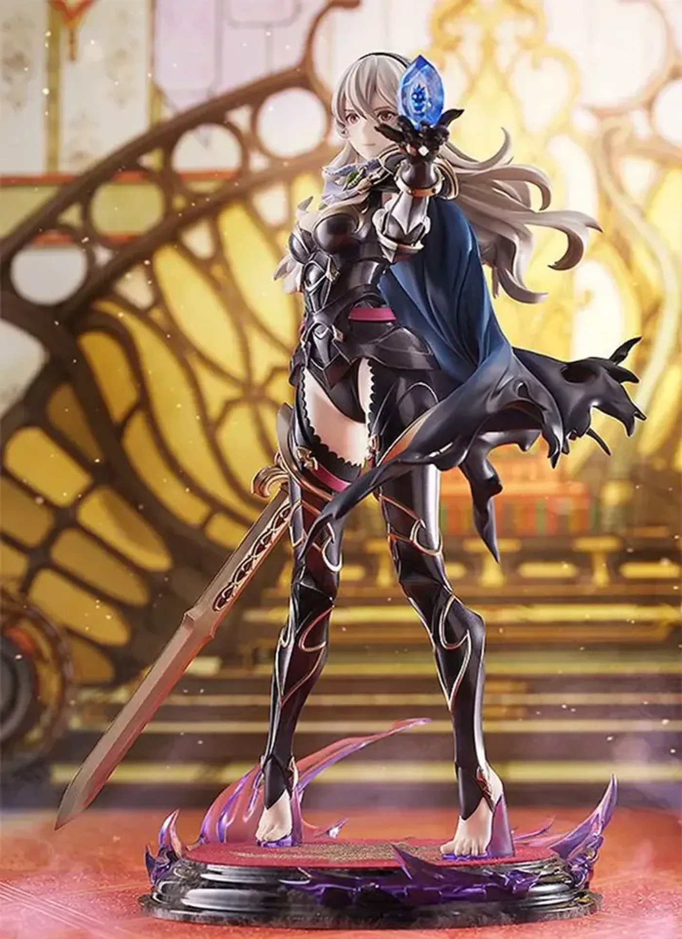 Angled view showing the full 1/7 scale Nohr Noble Corrin figure