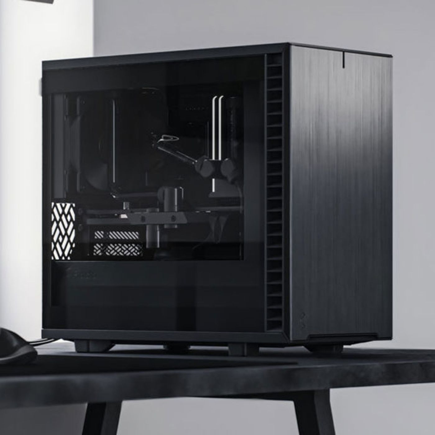 Sleek exterior of the Define 7 Nano case with brushed aluminum finish