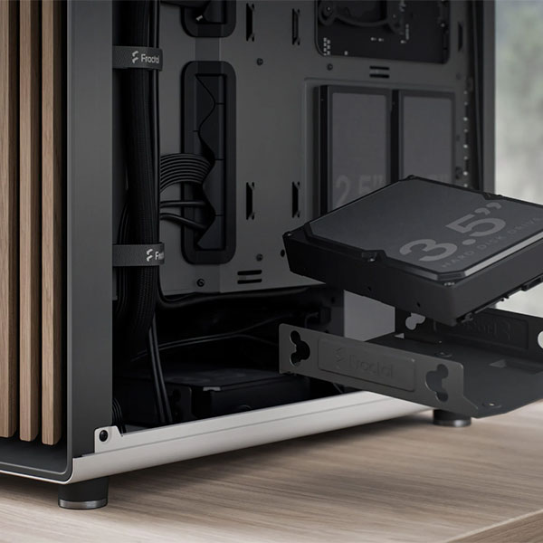 Fractal Design North FD-C-NOR1C-01 Charcoal Black PC Case | Evetech