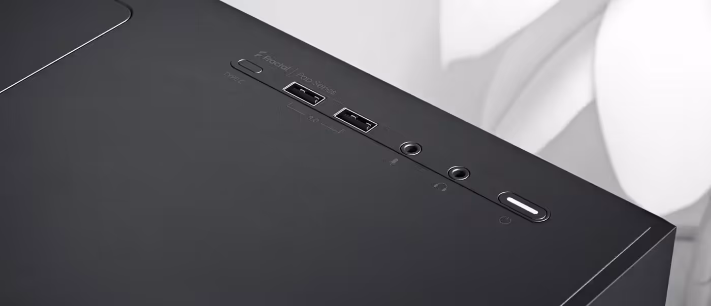 Front input and output panel of the Pop XL Silent showing the USB-C ready interface