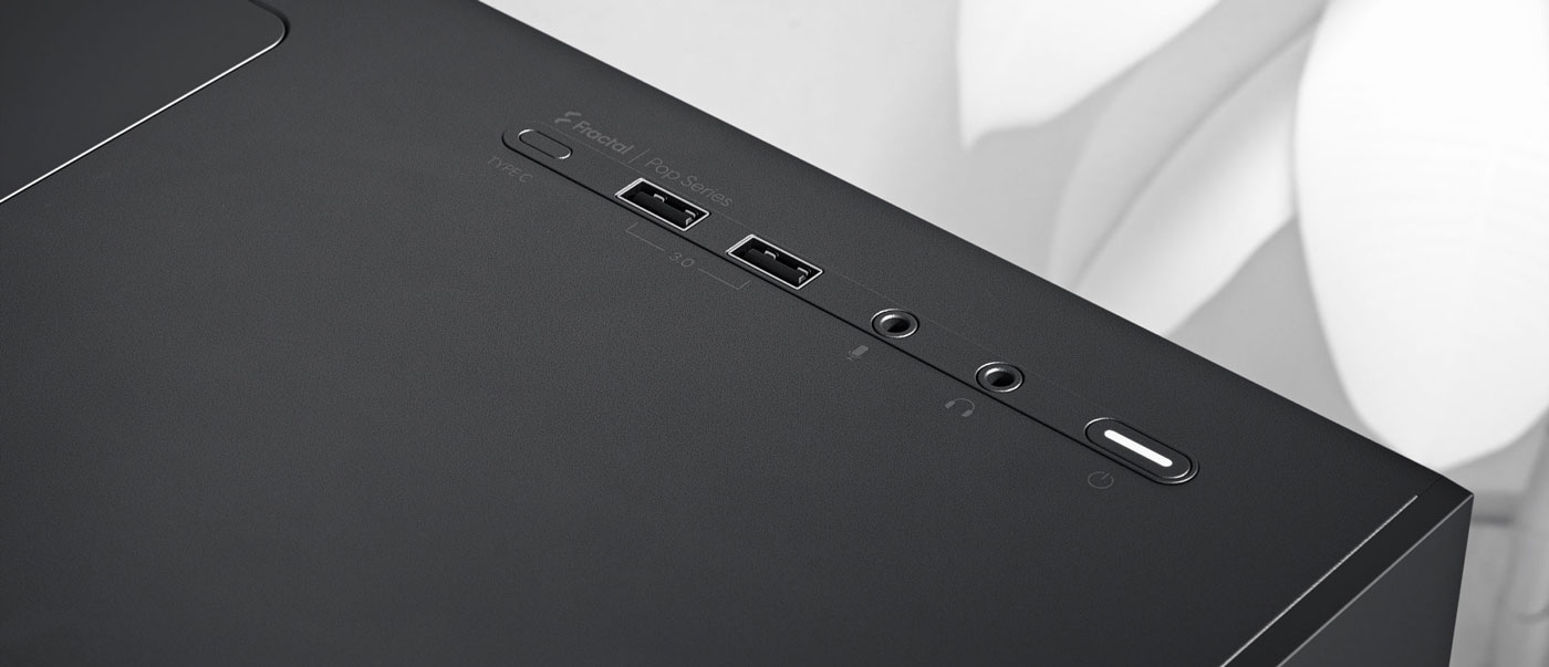 USB-C ready I/O panel of Fractal Design Pop XL Silent Case