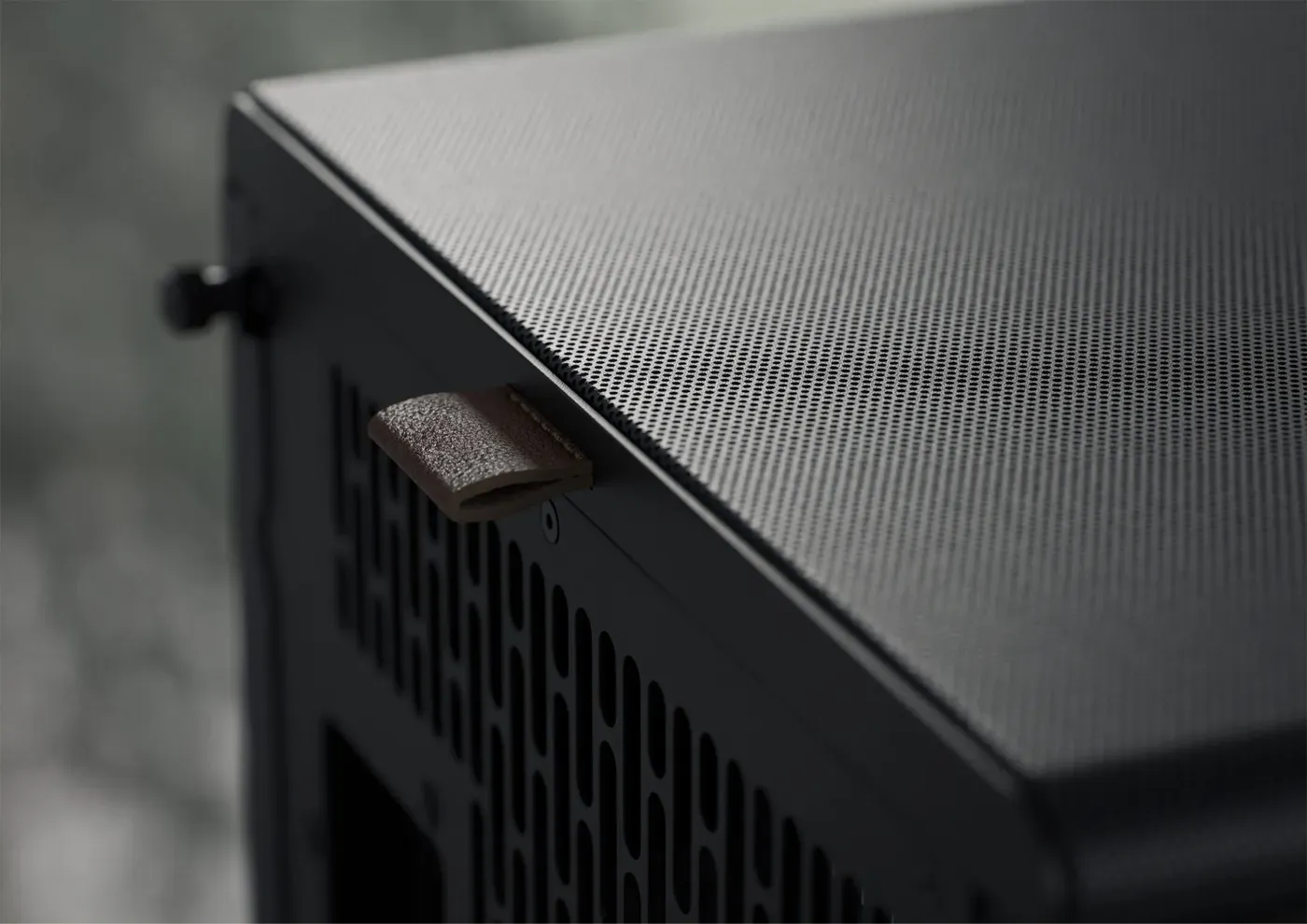 Fractal North XL showing the easy-access removable side, front, and top panels