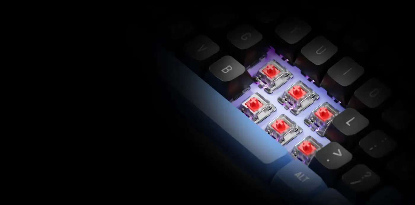 GAMDIAS-certified red mechanical switch exposed on the Hermes E7 keyboard
