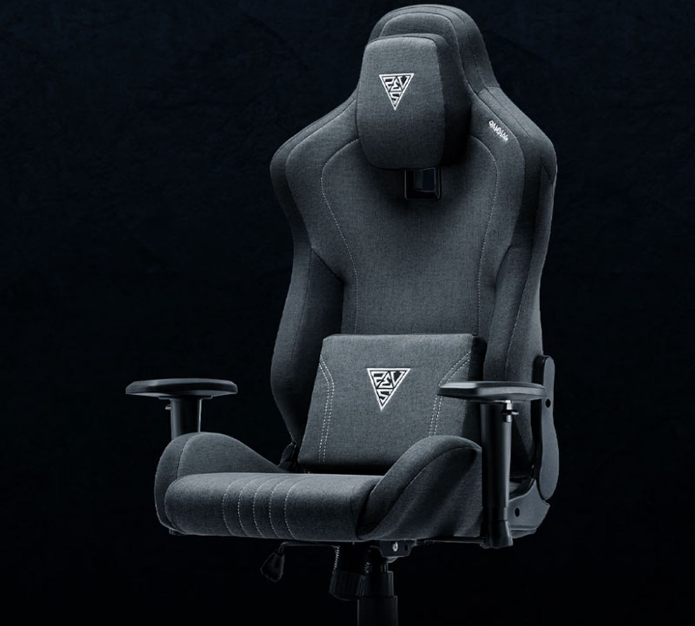 Aesthetic design and embroidery details of the Gamdias Zelus M3 Weave chair