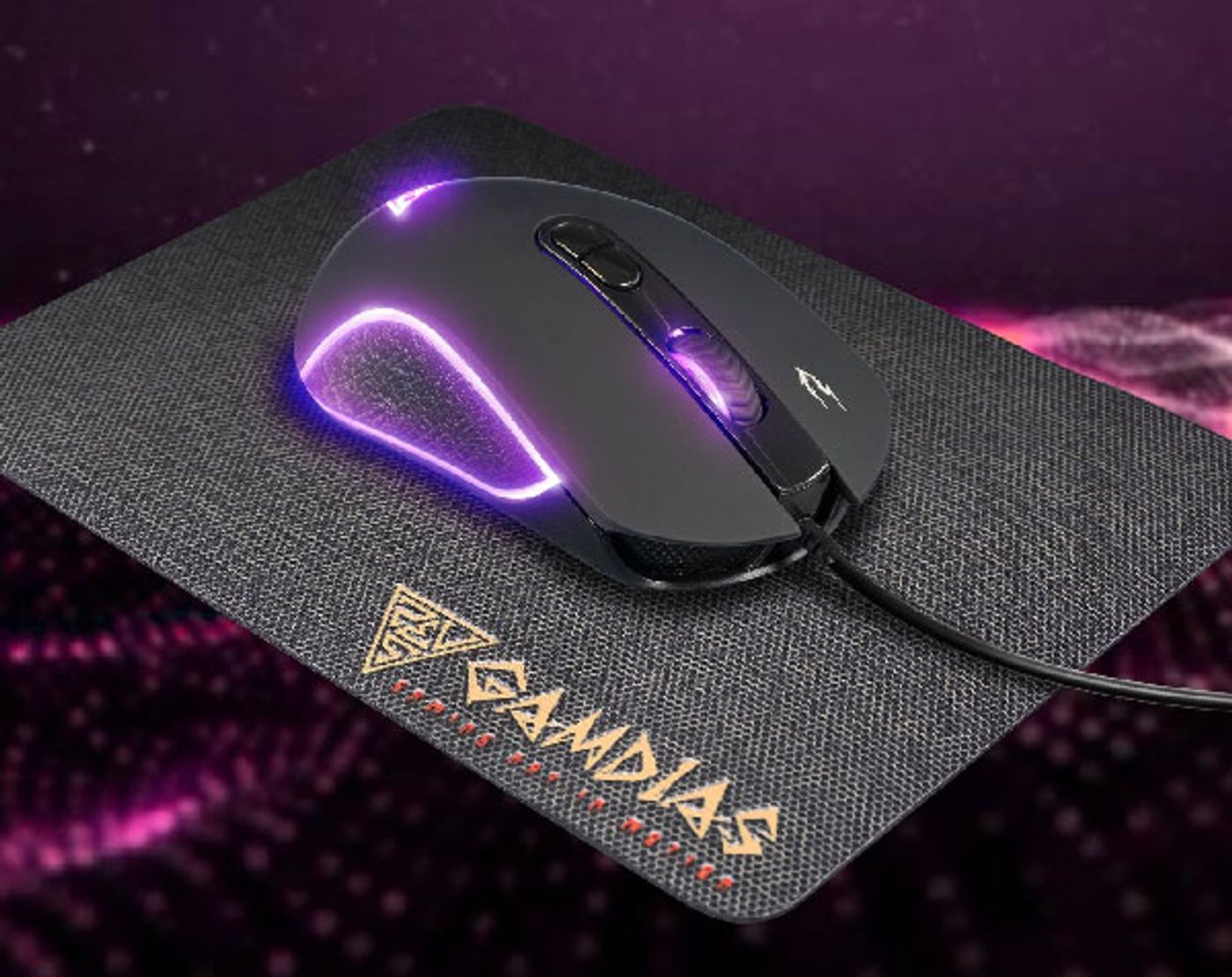 Gamdias ZEUS E3 gaming mouse resting on the NYX E1 mousepad