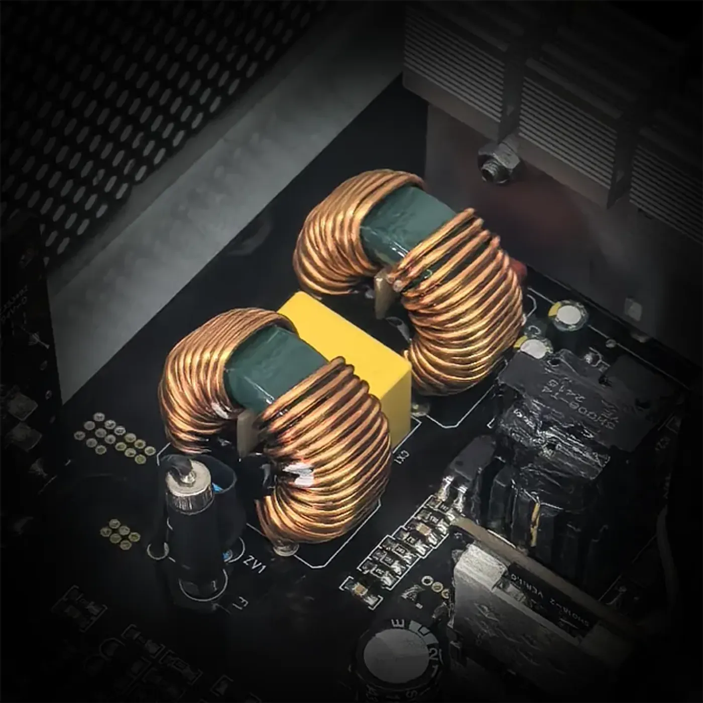 Wireless internal design using high-density copper pillars