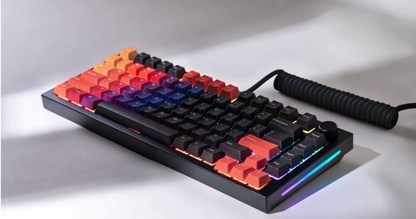Full view of the GMMK Pro showing its 75% key layout