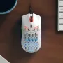 glorious-model-d-minus-ergonomic-mouse-glossy-white-2000px-v00013-edited.webp