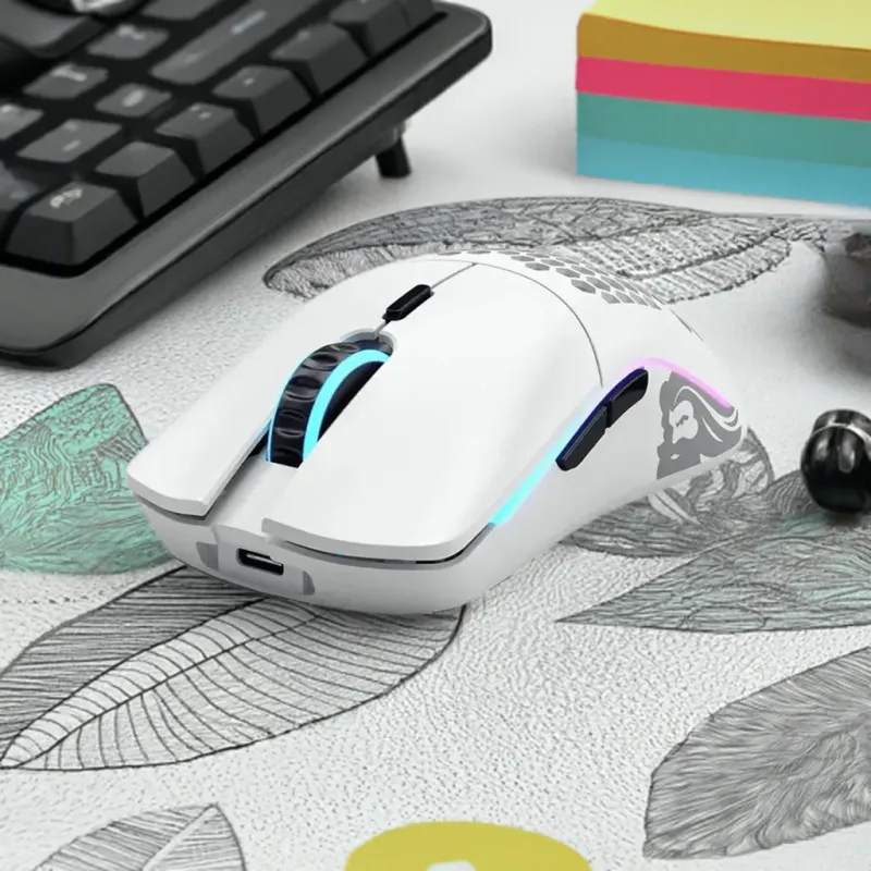 glorious-model-o-minus-wireless-mouse-matte-white-1000px-v0021-edited.webp glorious-model-o-minus-wireless-mouse-matte-white-1000px-v0021-edited.webp